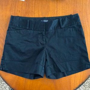 The Limited Black Shorts Size 6